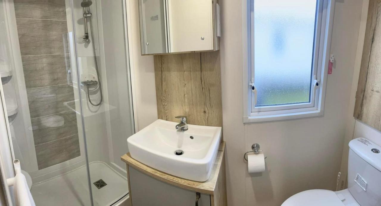 Supersonic Apartment Glasson Luaran gambar