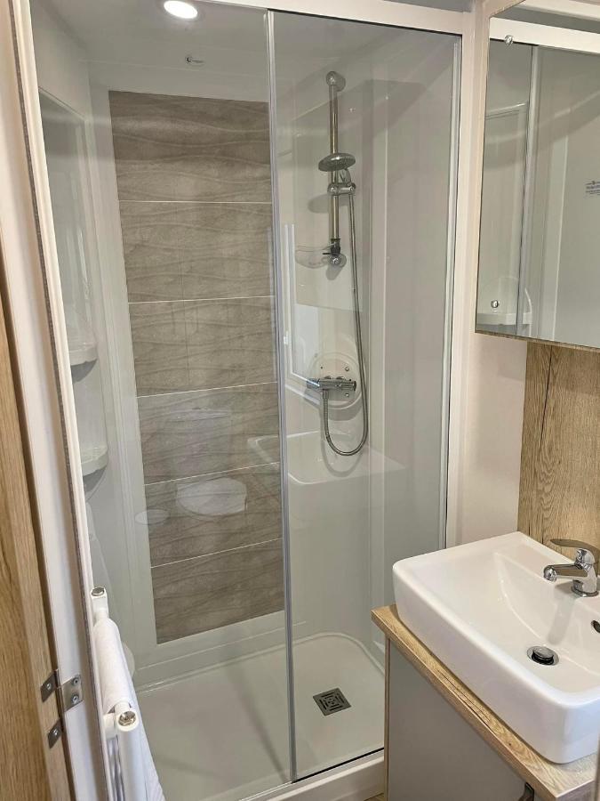Supersonic Apartment Glasson Luaran gambar